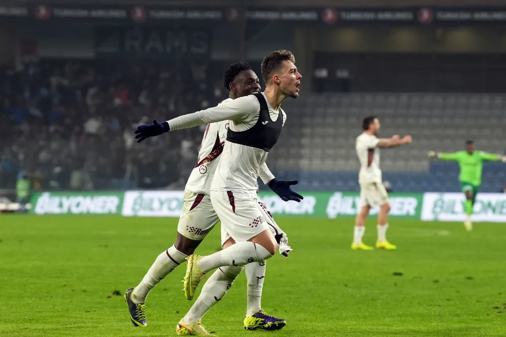 Ernest Muçi, Beşiktaş Karşısında Trabzonspor’un Gol Umudu