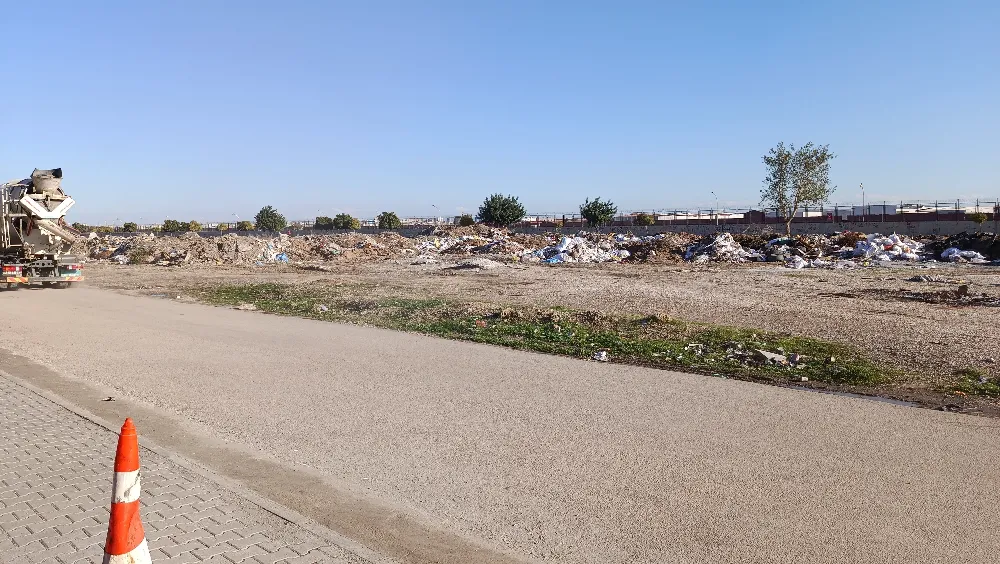 Adana’da 19 Yaşındaki Genç Sokak Ortasında Defalarca Bıçaklanarak Öldürüldü