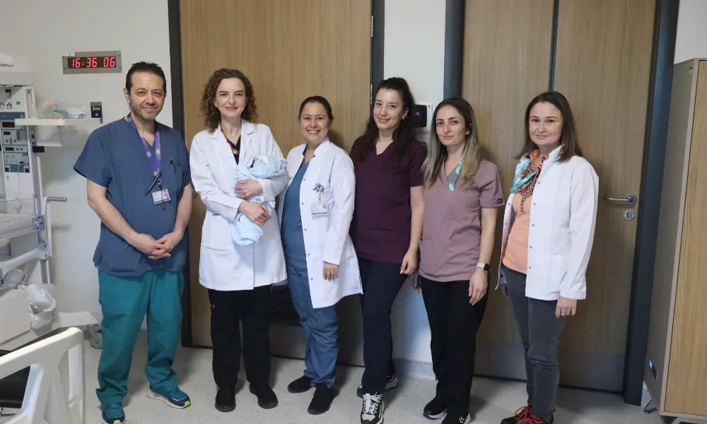 Bursa Şehir Hastanesi Tüp Bebek Merkezi’nden İlk Başarı: İlk Bebek Dünyaya Geldi