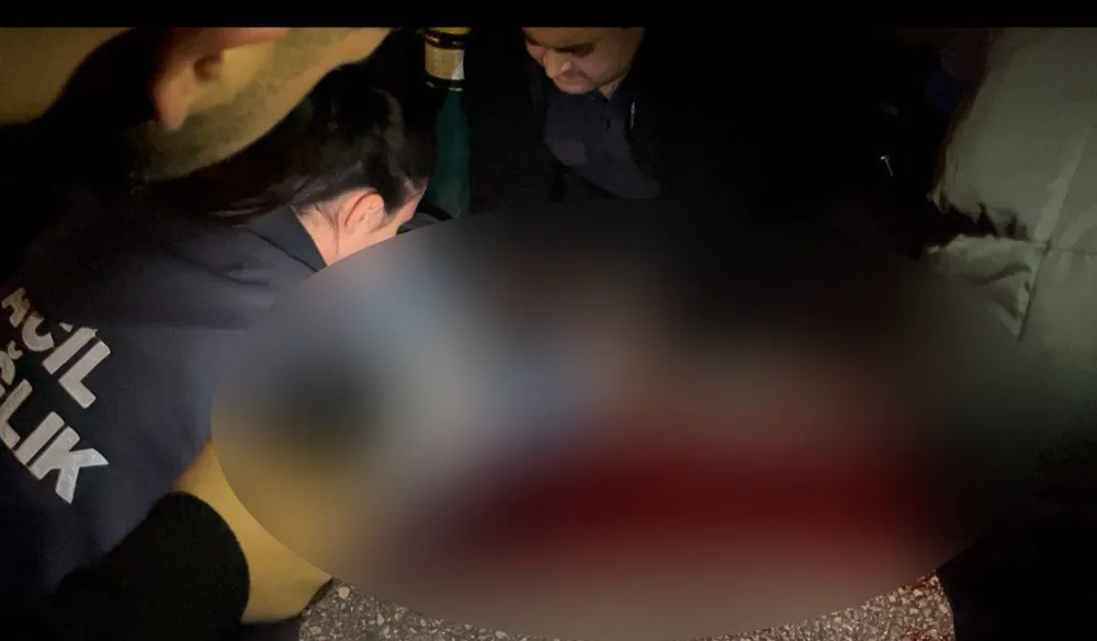 Bursa’da Motosiklet Kazası: Genç Sürücü Bariyerlere Çarptı