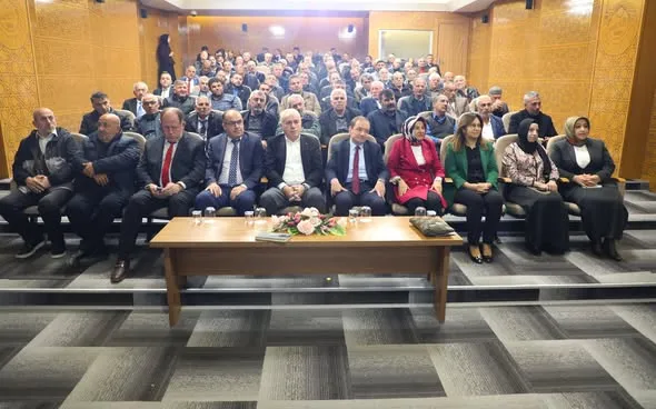 Bayburt’ta Muhtarlar Akademisi Eğitim Programı Başladı