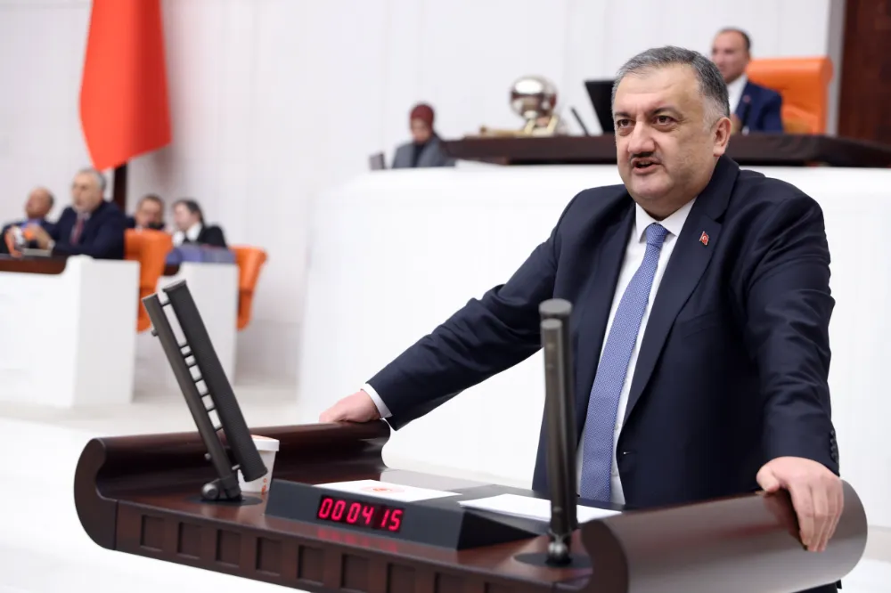 DEVA Partili Karal: Karadeniz Sahil Yolu şehir içi yol gibi; acilen rehabilite edilmeli