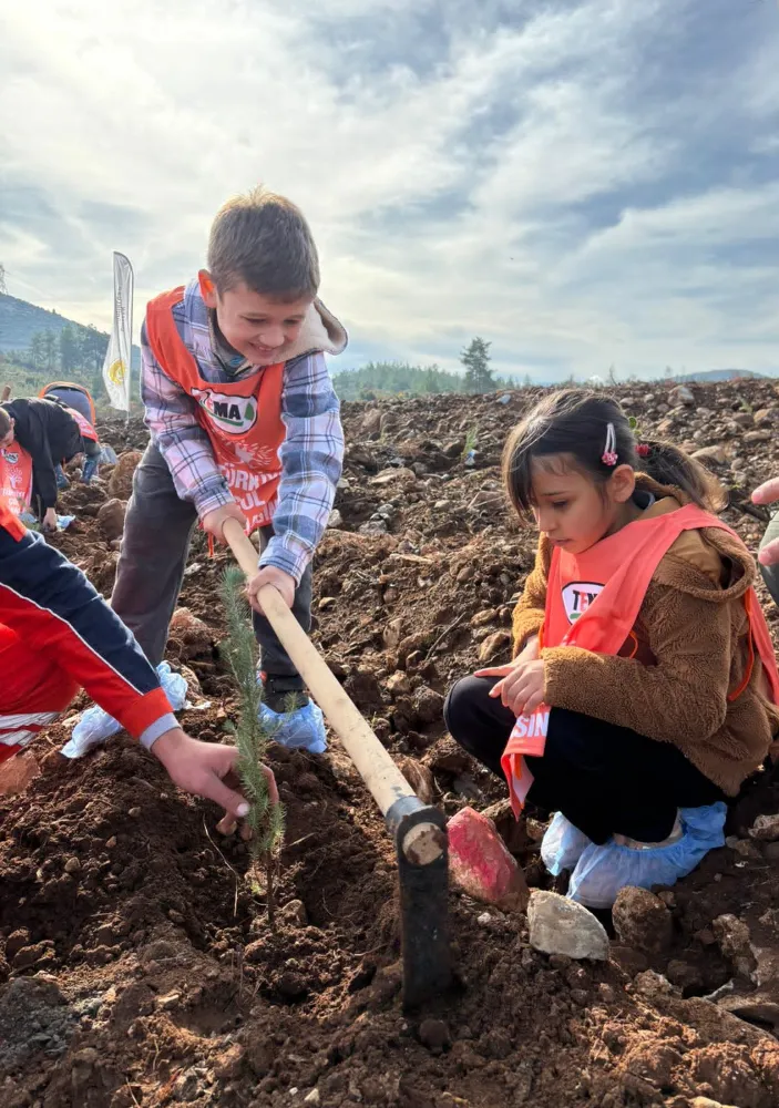 “81 İlde 81 Orman” projesi Muğla’da 20 bin fidanla büyüyor
