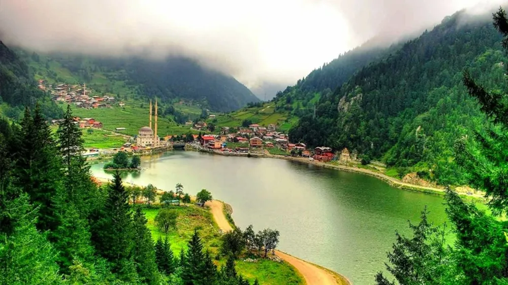 Uzungöl’de Yeni Dönem: Yoğunluk ve Yapılaşmaya Yeni Düzenleme