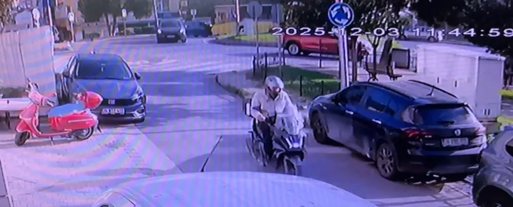 Üsküdar’da İETT Otobüsü Börekçiye Daldı: 4 Yaralı