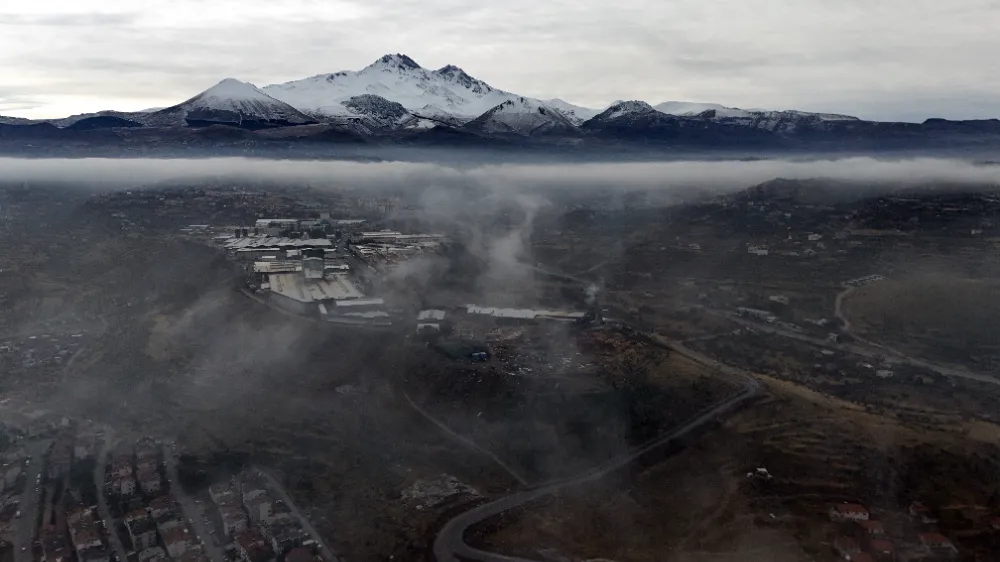 Kayseri’de Sis Şehri Kapladı