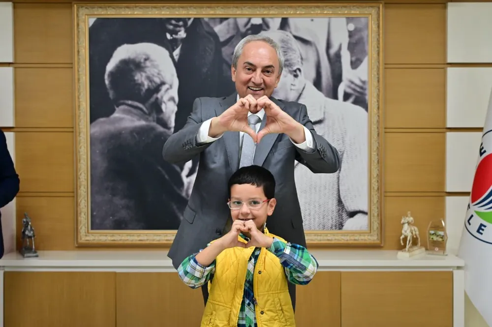 Kepez’te Öğrencilere Ücretsiz Göz Taraması ve Gözlük Desteği