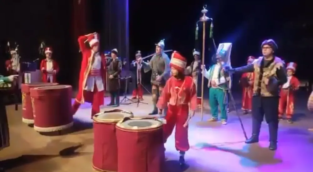 Kösü Meydana Vuran Genç Mehteran Sosyal Medyayı Salladı