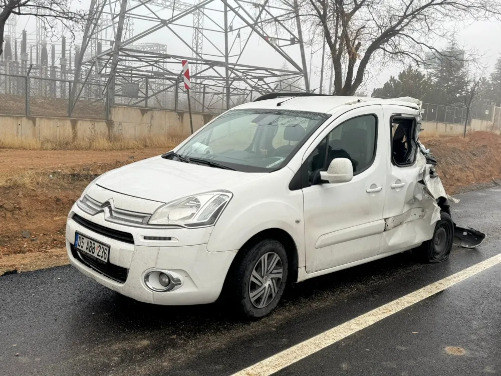 Kulu’da Sis Kazaları: 2 Yaralı