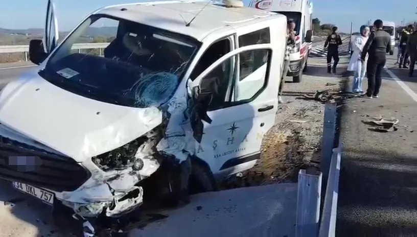 Kocaeli’de İki Araç Çarpıştı: 2 Yaralı