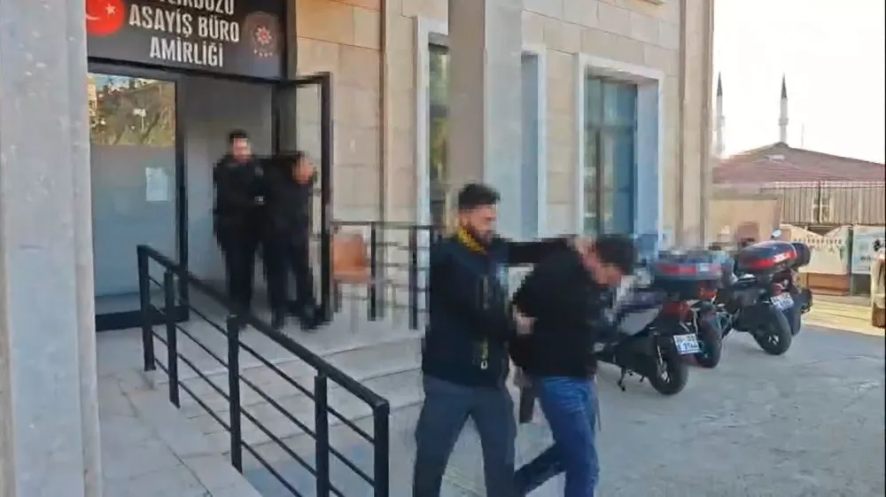 Beylikdüzü’nde İş Yerini Kurşunlayan Şüpheliler Yakalandı