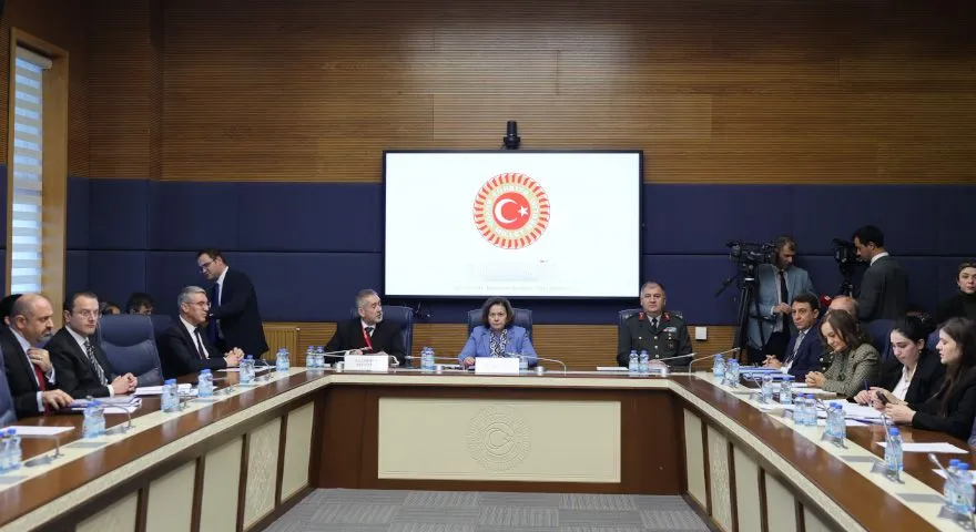 Karadeniz’de Alarm: TBMM Dışişleri Komisyonu’ndan Sivil Taşımacılık İçin Kritik Uyarı