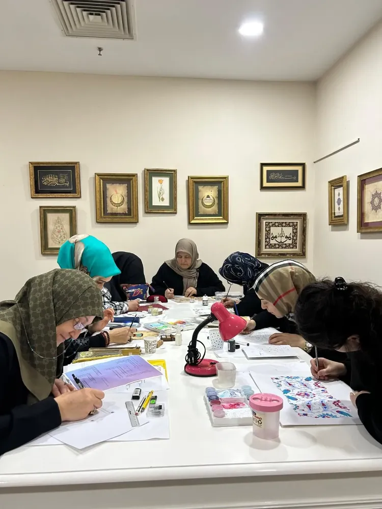 Trabzon Büyükşehir Belediyesi’nin Ücretsiz Kurslarına Yoğun İlgi: 1.811 Kursiyer Eğitim Alıyor