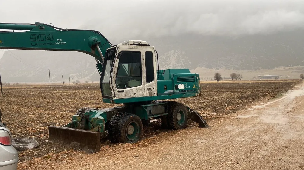 Burdur’da DSİ Kepçesiyle Define Arama İddiası: DNA İncelemesi Başlatıldı