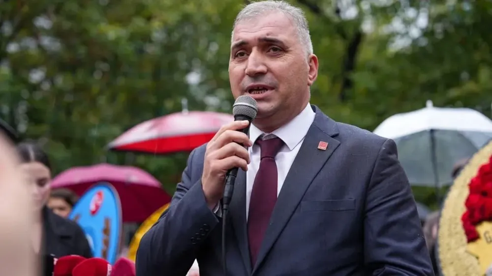 Haluk Batmaz’ın Saha Hamlesi Trabzon Siyasetinde Dikkat Çekiyor