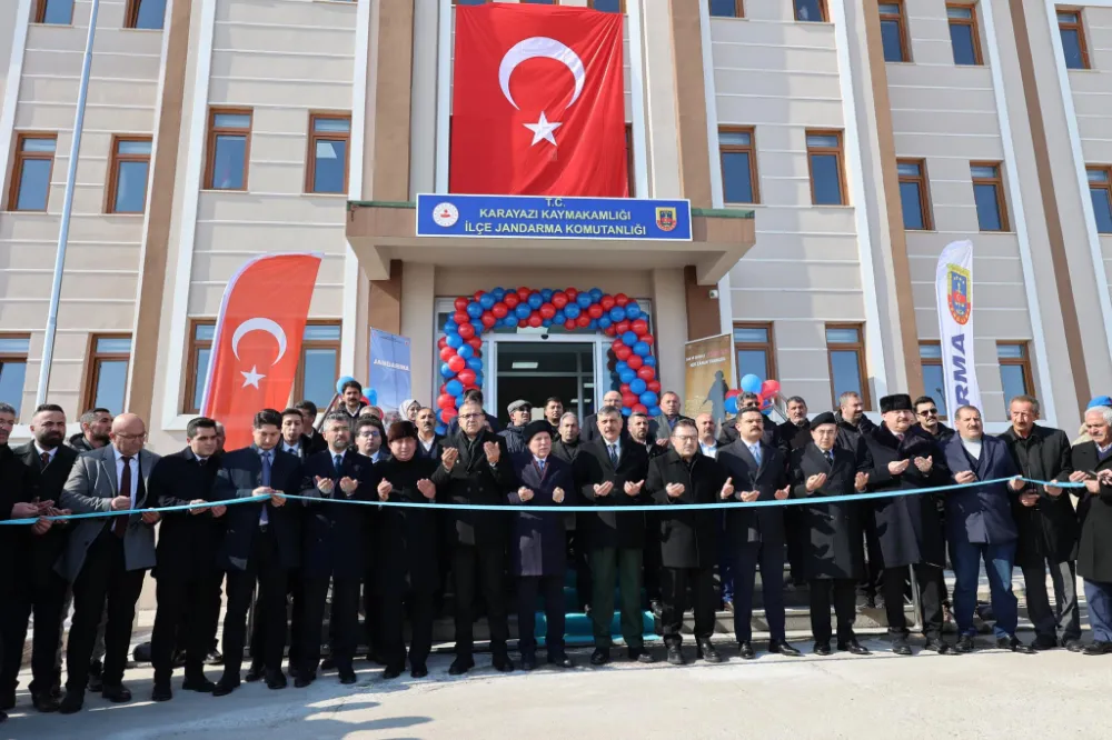 Erzurum Belediye Başkanı, Karayazı İlçe Jandarma Komutanlığı Yeni Hizmet Binasının Açılışına Katıldı