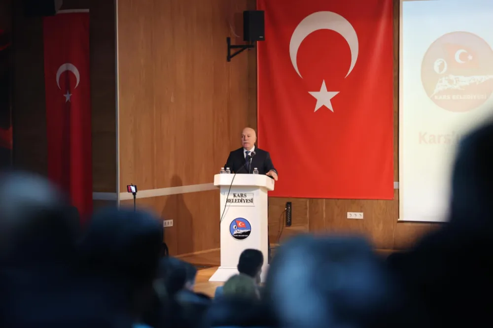 Erzurum Büyükşehir Belediye Başkanı Mehmet Sekmen, Kars’ta Enerji Kentleri Birliği Toplantısına Katıldı