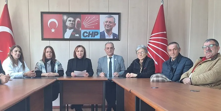 CHP Rize İl Kadın Kolları Başkanı Berrin Piyadeoğlu Ay’dan Türk Medeni Kanunu’nun Kabulüne Dair Açıklama