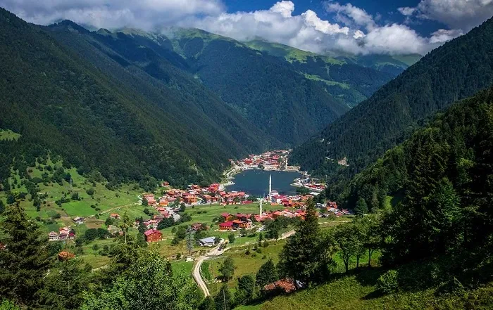 Uzungölde 63 Otel ve Pansiyon Kapatıldı