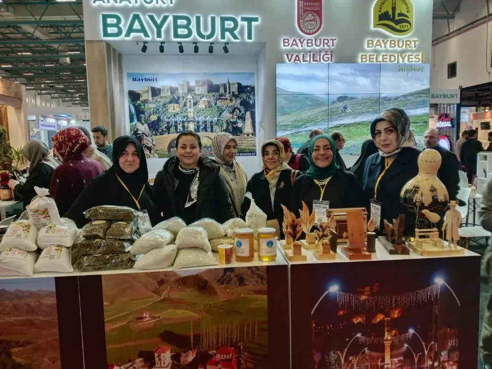 Bayburt Valiliği, İstanbul TÜYAP’ta Anayurt Bayburt Standını Açtı