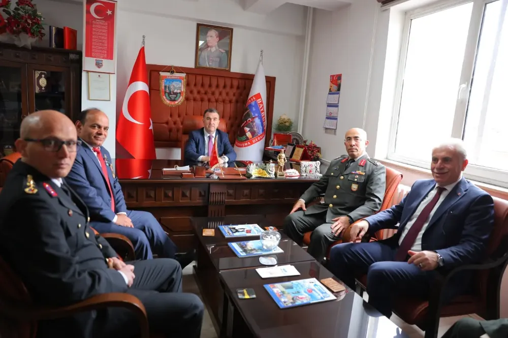 Bayburt Valisi,Şehit ve Gazi Aileleri Derneğ