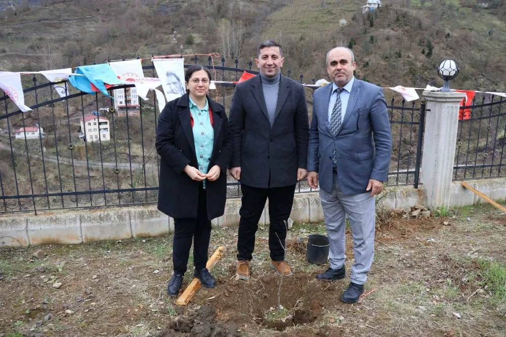 Murgul İlçe Müftülüğü,Orman Haftası ve Fidan Dikimi Etkinliği Düzenledi