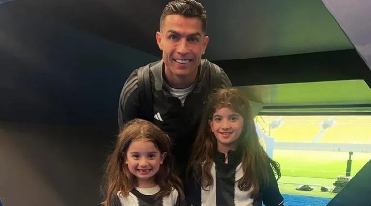 Fatih Terimin Torunları Ronaldo ile Buluştu!