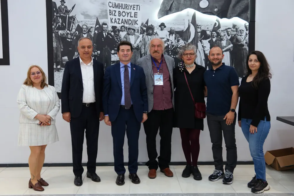 Borçka Belediyesi, Kültür Politikaları Çalıştayına Katıldı
