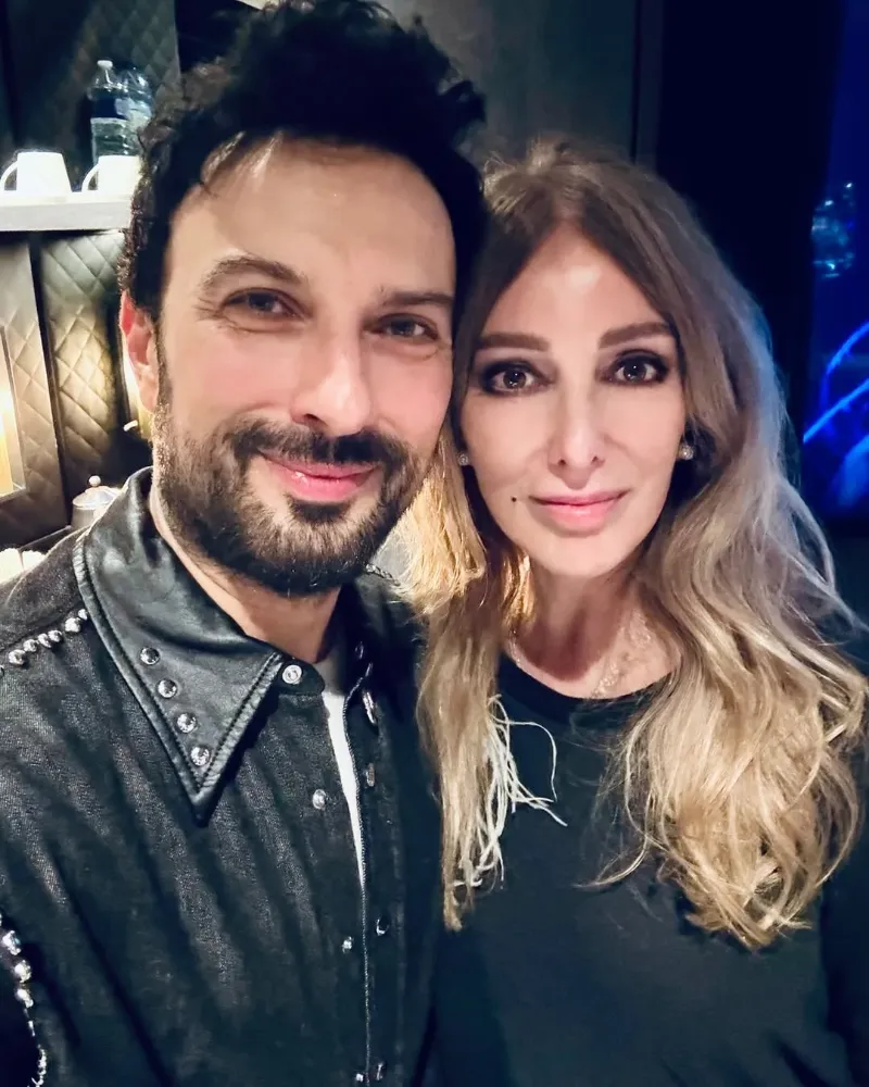 Zerrin Tekindor, Tarkan Konserinde Büyülendi Bu Kadar Heyecanlı Kalabalık Görmedim