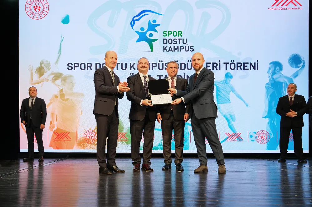 Atatürk Üniversitesine Spor Dostu Kampüs Ödülü