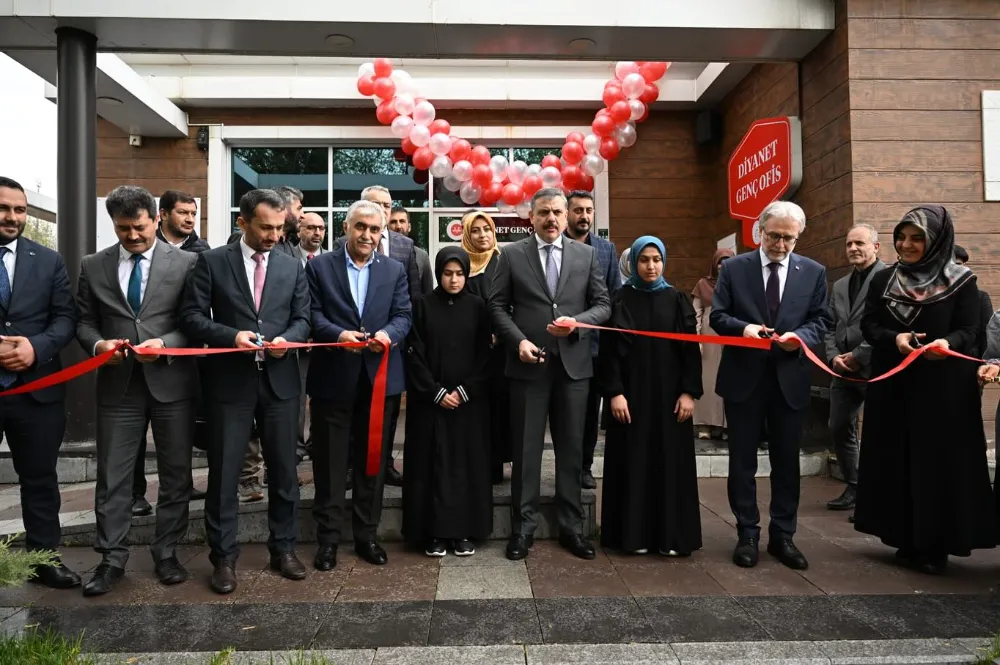Erzurum’da Diyanet Genç Ofis Vali Mustafa Çiftçi’nin Katılımıyla Açıldı