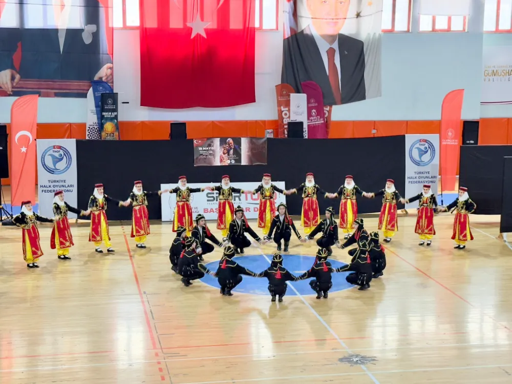 Arhavi Belediyesi Halkoyunları Ekibi Türkiye Finaline Yükseldi