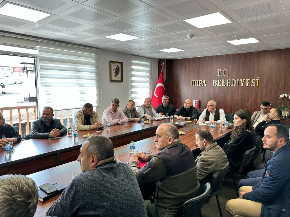 Hopa Belediyesi Otel Temsilcileriyle Güvenlik ve Yangın Önlemleri Toplantısı Gerçekleştirdi