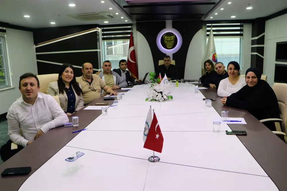 Hopa Ticaret ve Sanayi Odası Mayıs Ayı Personel Toplantısı Gerçekleştirildi