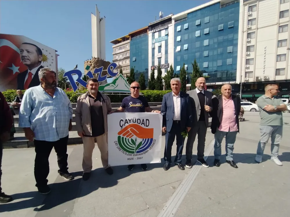 ÇAYÜDAD Bakanı Mavi Maliye Bakanı Çay Üreticisinin 2 Lirasına Göz Koydu