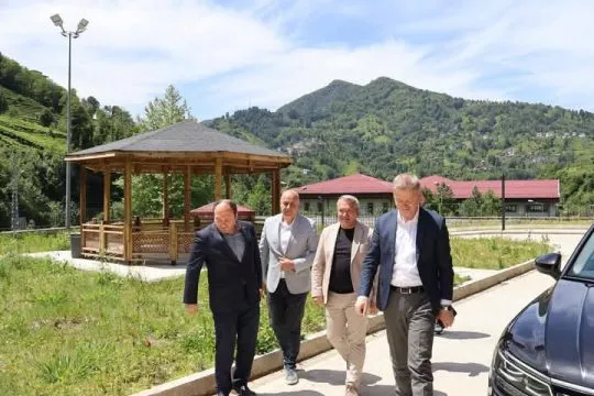Kaymakam Yelek’ten Özel Eğitim Okuluna Ziyaret