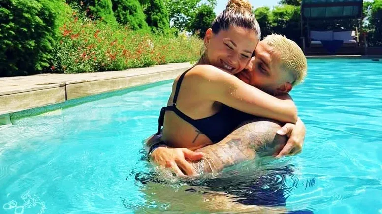 Mauro Icardi, China Suarez ile İstanbul’da Havuz Başında Romantik Anlar Yaşadı
