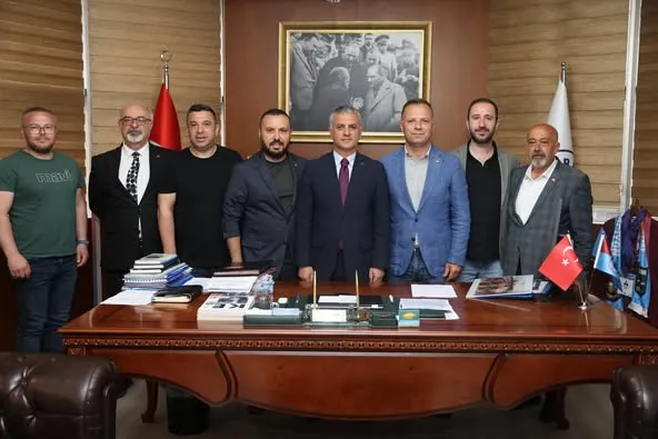 Yomra Belediyesi’nde CHP Heyetinden Ziyaret