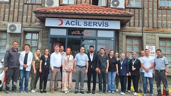 Rize İl Sağlık Müdürü Doç. Dr. Gökhan Demiral’dan Sağlık Tesislerine Saha Ziyareti
