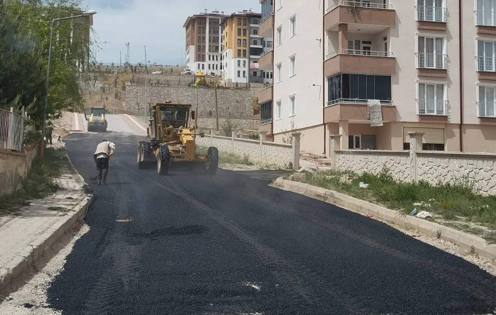 Bayburt Belediyesi Fen İşleri Müdürlüğü Ekipleri Yoğun Mesaisine Devam Ediyor