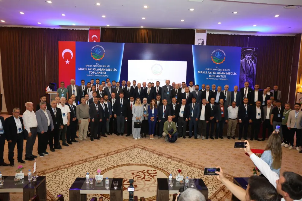 Erzurum Büyükşehir Belediyesi, Enerji Kentleri Birliği Toplantısına Katıldı