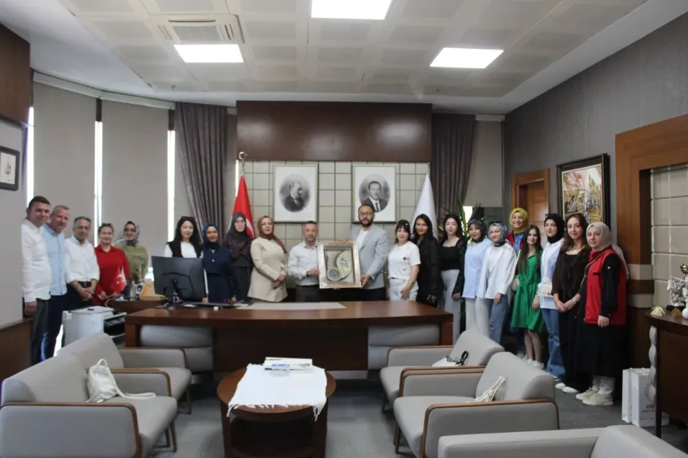 Gençlik Köprüsü Projesi ile Rize ve Kırşehir gençleri kültürel bağlarını güçlendiriyor