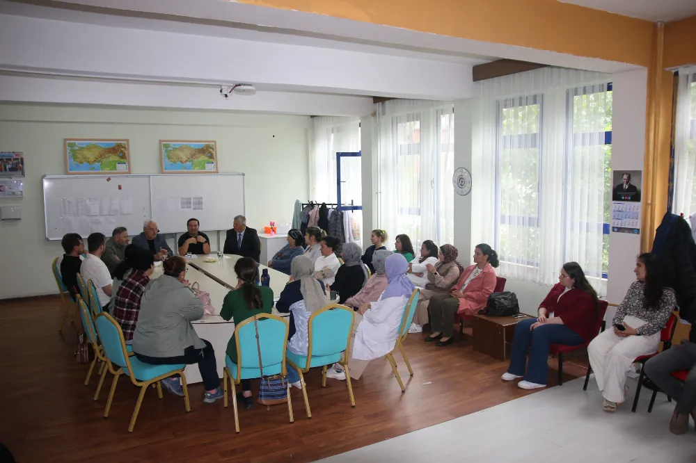 Kaymakam Altay, Cumhuriyet İlkokulu