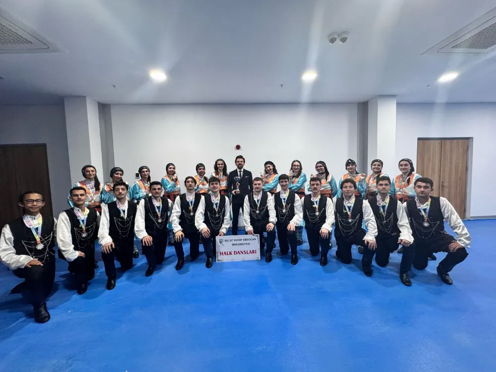 Recep Tayyip Erdoğan Üniversitesi, Üniversiteler Arası Halk Dansları Yarışması’nda Türkiye İkincisi Oldu