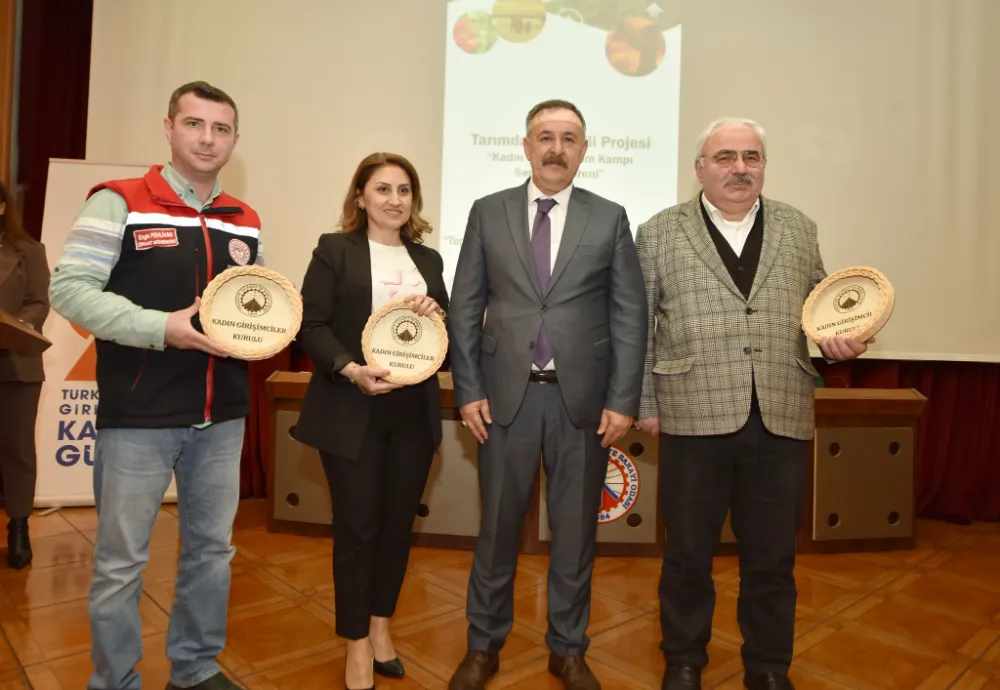 Trabzon’da Kadın Çiftçilere Sertifika Töreni Düzenlendi