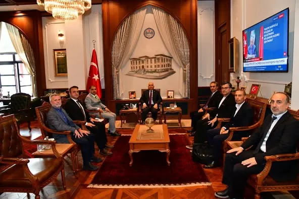 Vali Aziz Yıldırım, Uluslararası Granfondo Trabzon Yarışı İçin Gelen Heyeti Kabul Etti 