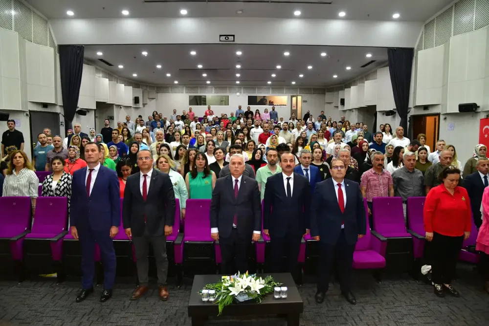 Vali Aziz Yıldırım, Trabzon Öğretmen Akademileri Kapanış Töreninde Bulundu