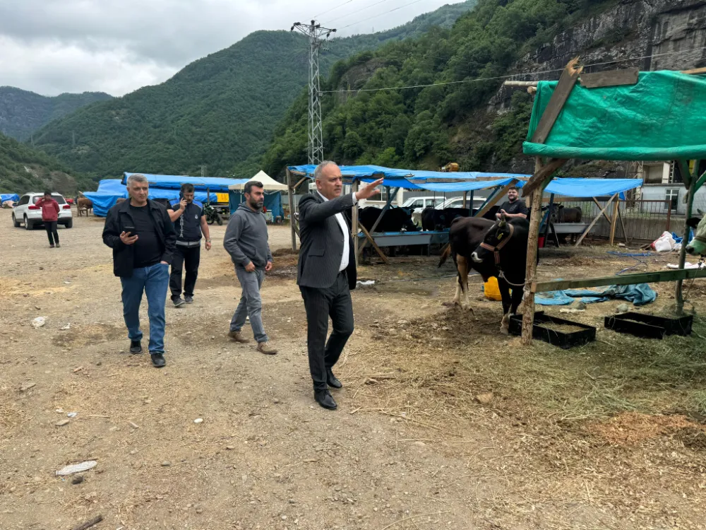 Borçka Belediyesi, Kurban Bayramı hazırlıklarını ve Kurban Pazarını hijyenik koşullarla tamamladı