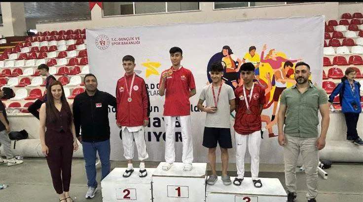 Erzurum Taekwondo Takımları Anadolu Yıldızlar Ligi Yarı Finalinde Göz Doldurdu