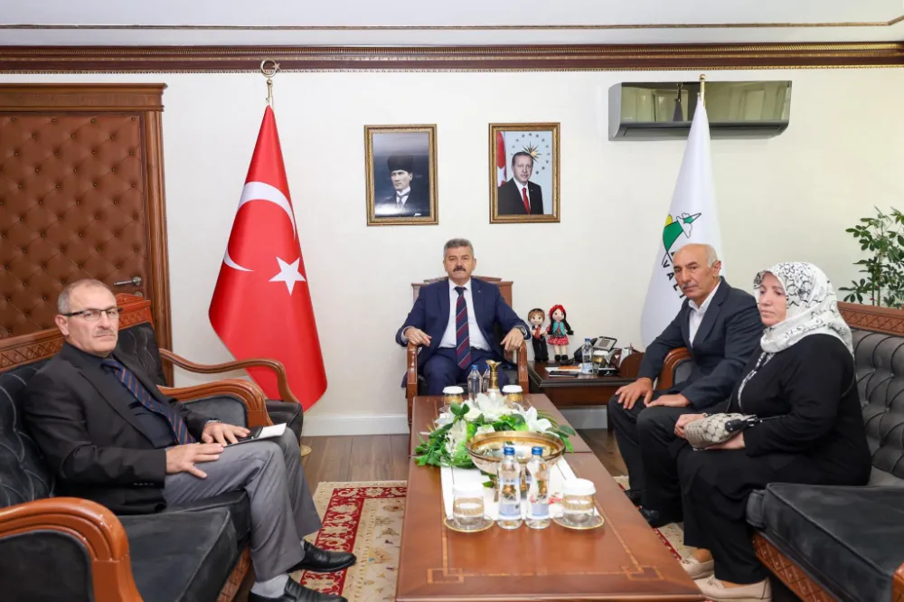 Artvin Valisi Dr. Turan Ergün’den Şehit Ailesine Ziyaret